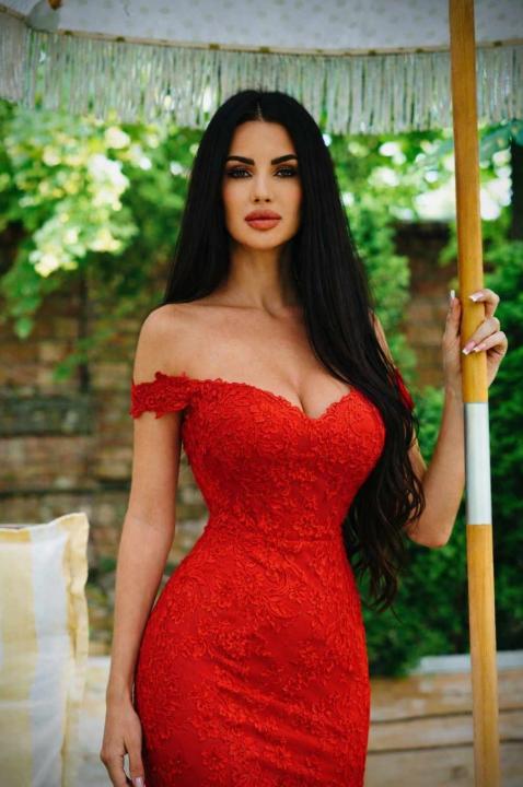 Webcam chat profile for 00Queen: Smoking