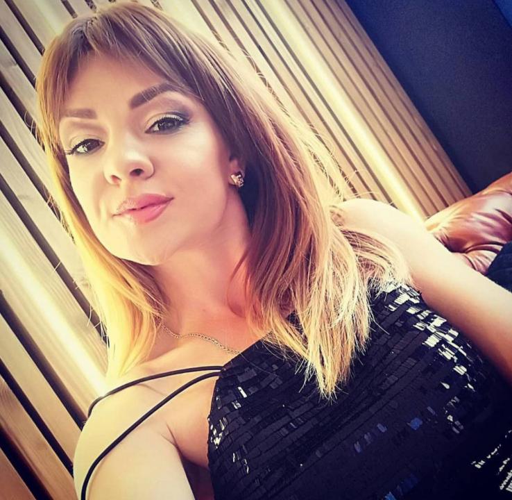 Webcam chat profile for SAbrIA56