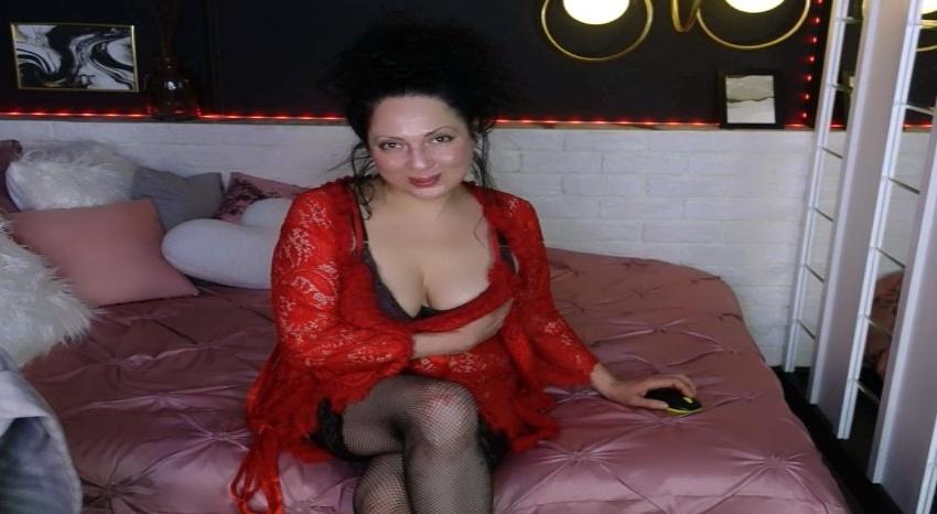 Webcam chat profile for AnitaMuse: Latex & rubber