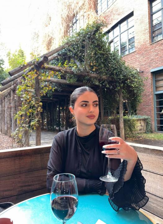 Webcam chat profile for TinaVolt: Outfits