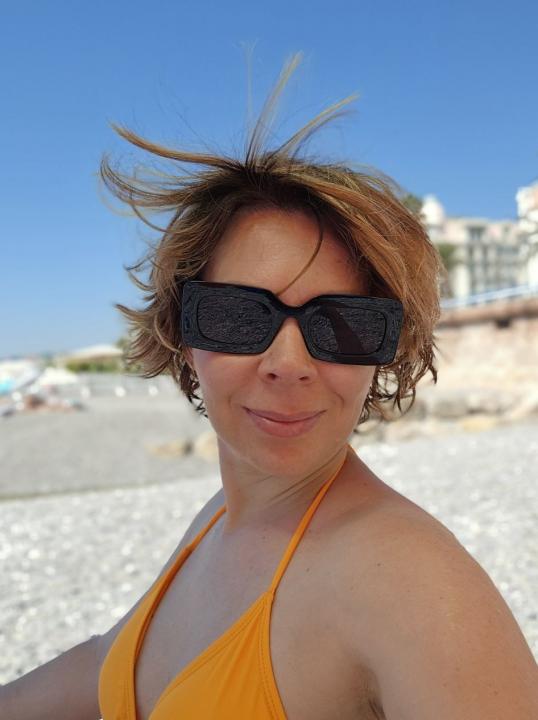 Webcam chat profile for Dinara