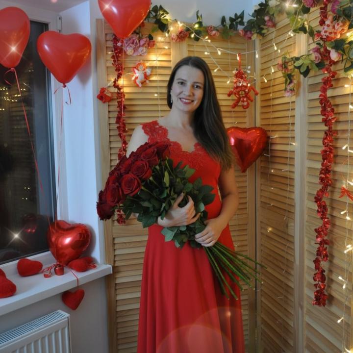 Webcam chat profile for BellaBonn: Dominatrix