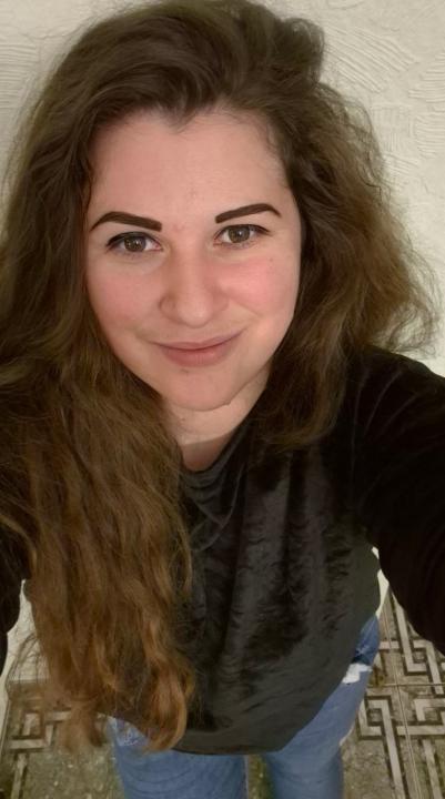 Webcam chat profile for Karinna: Ask about my Hobbies