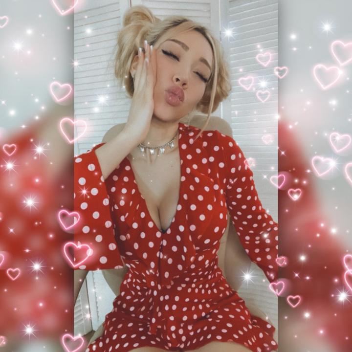 Webcam chat profile for Strawberrry007: Leather