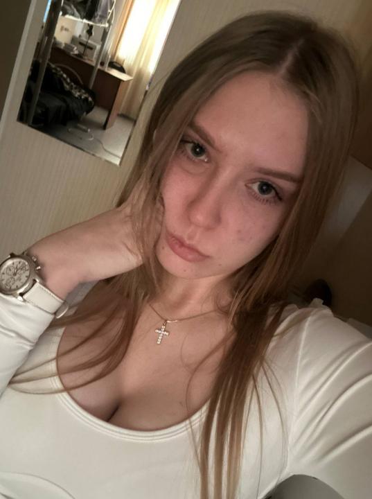 Webcam chat profile for A2manda: Ask about my Hobbies