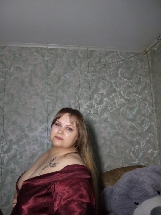 Webcam chat profile for MaryWhine: Ask about my Hobbies