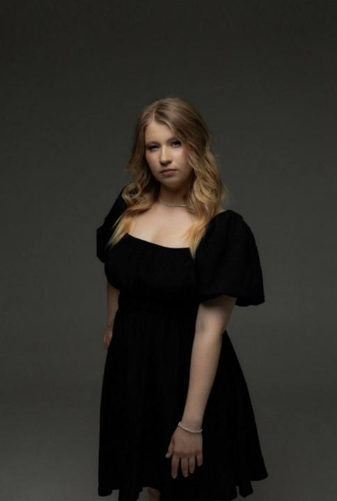 Webcam chat profile for SugarHex: Ask about my Hobbies