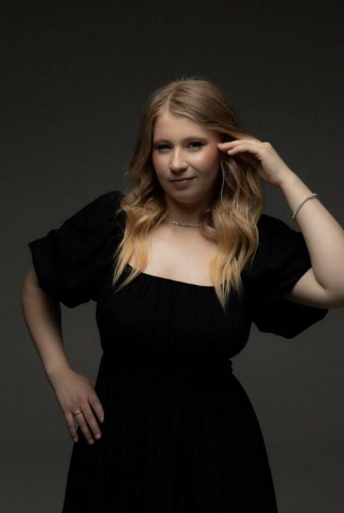 Webcam chat profile for SugarHex: Ask about my Hobbies