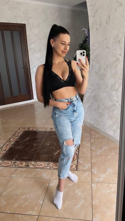 Webcam chat profile for CandyGirll