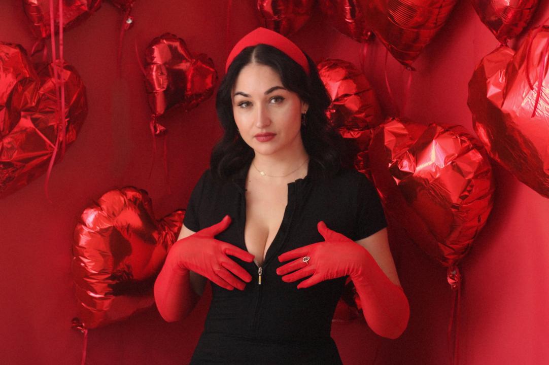 Webcam chat profile for StefanaDean: Leather