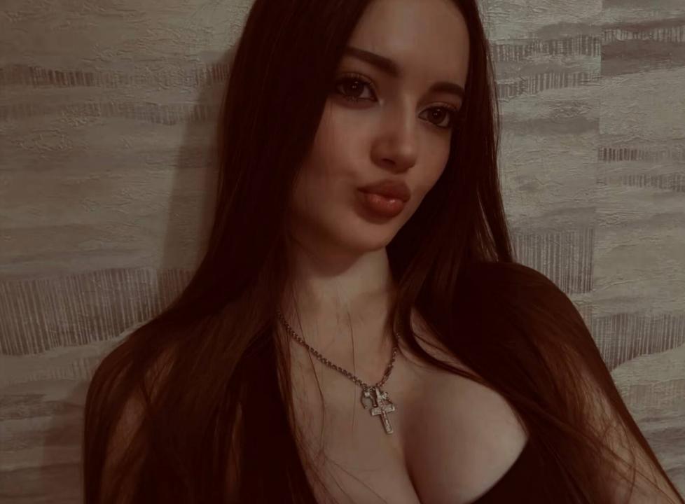 Webcam chat profile for BadMuse