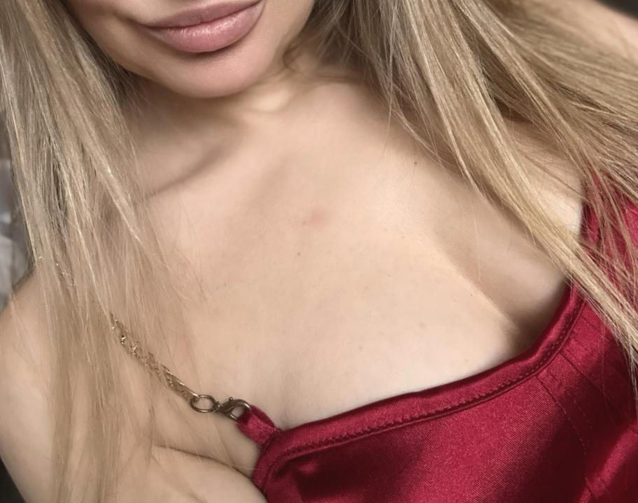 Webcam chat profile for magdakiss