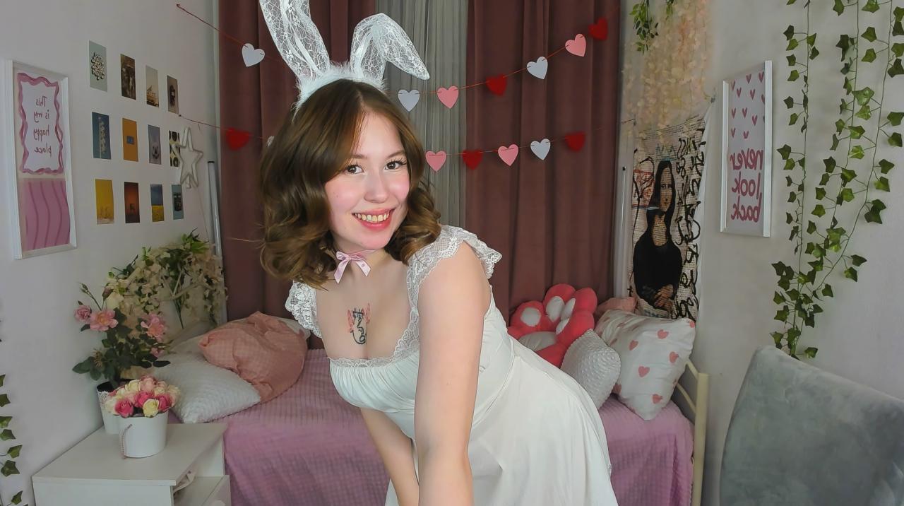 Webcam chat profile for LanaRoselle: Legs, feet & shoes