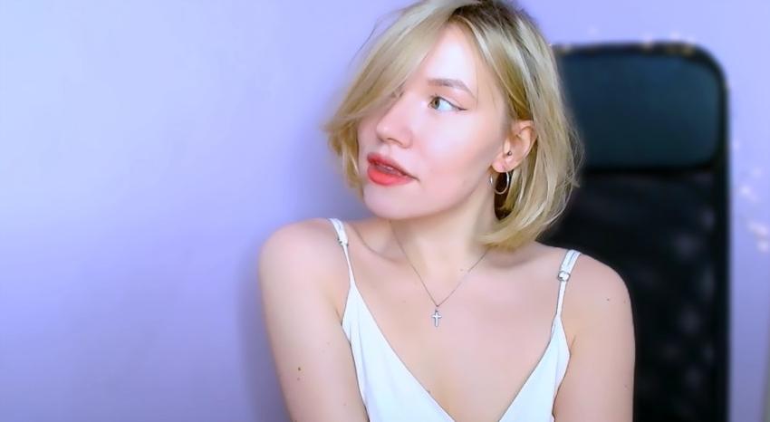 Webcam chat profile for TaylorBre: Legs, feet & shoes