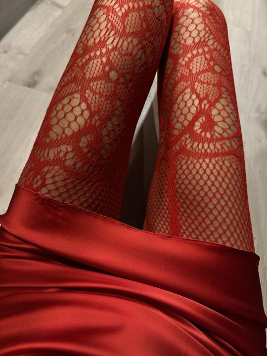 Webcam chat profile for Lillithme: Kissing