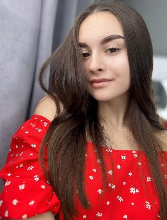 Webcam chat profile for DreamBerry: Ask about my Hobbies