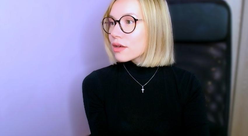 Webcam chat profile for TaylorBre: Legs, feet & shoes