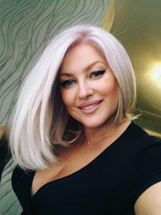 Webcam chat profile for LanaLove