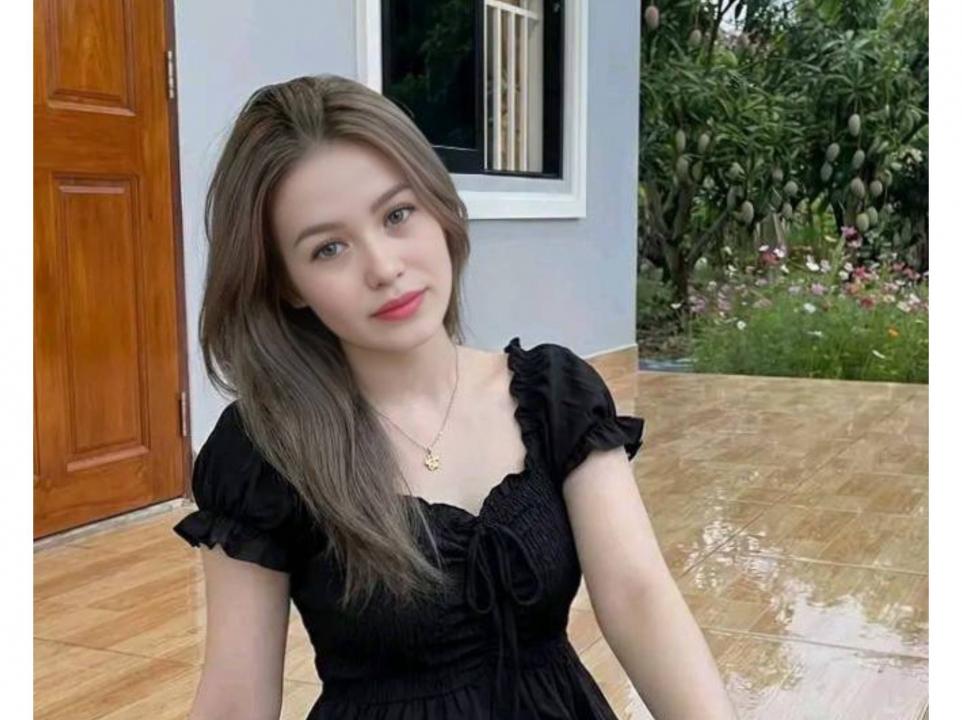 Webcam chat profile for JulieTa: Ask about my Hobbies