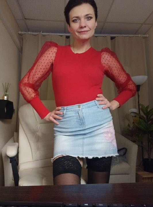 Webcam chat profile for AngieShae: Ask about my other interests