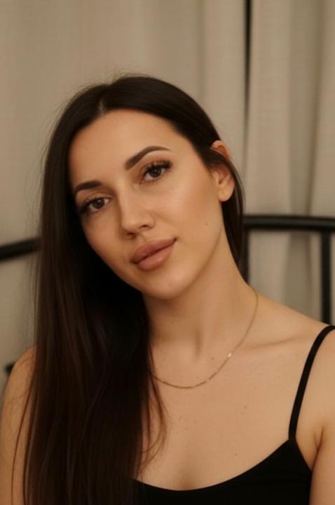 Webcam chat profile for SweetTi: Legs, feet & shoes