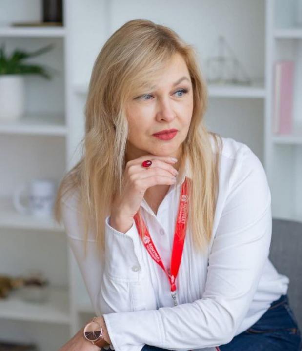 Webcam chat profile for MysticSmile