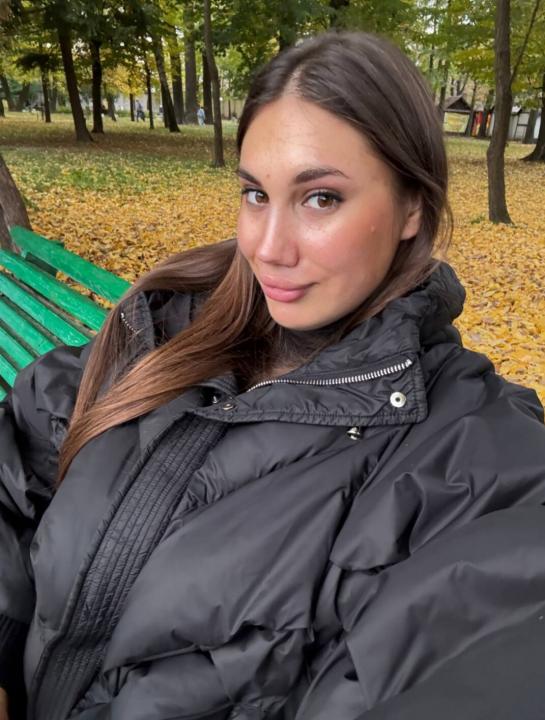 Webcam chat profile for Myrren: Ask about my Hobbies