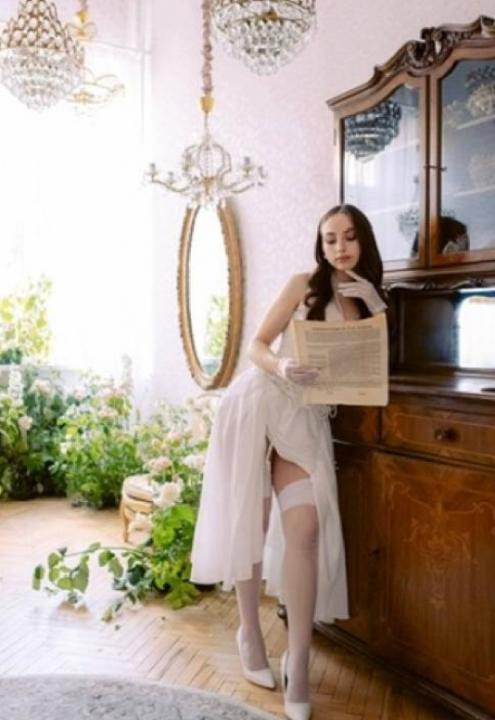 Webcam chat profile for FlirtyMia: Dancing