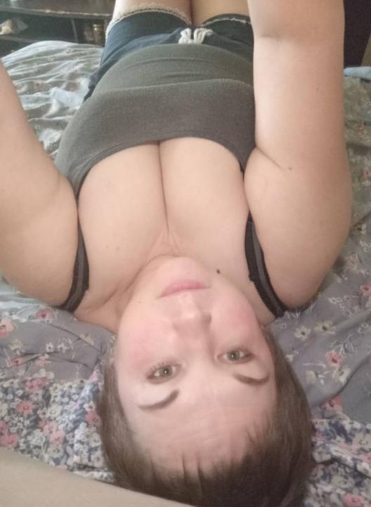 Webcam chat profile for MissMastery