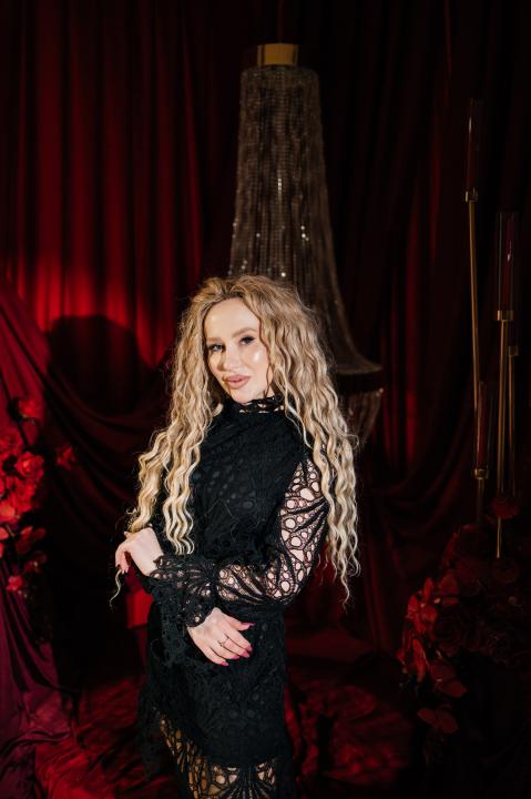 Webcam chat profile for HotBabe333