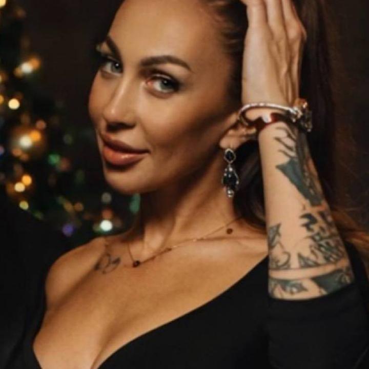 Webcam chat profile for PrettyNgirl: Cooking