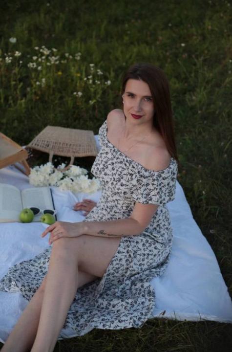 Webcam chat profile for CrazyLove