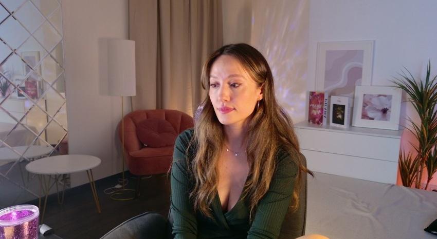 Webcam chat profile for AgnesGoddes: Legs, feet & shoes