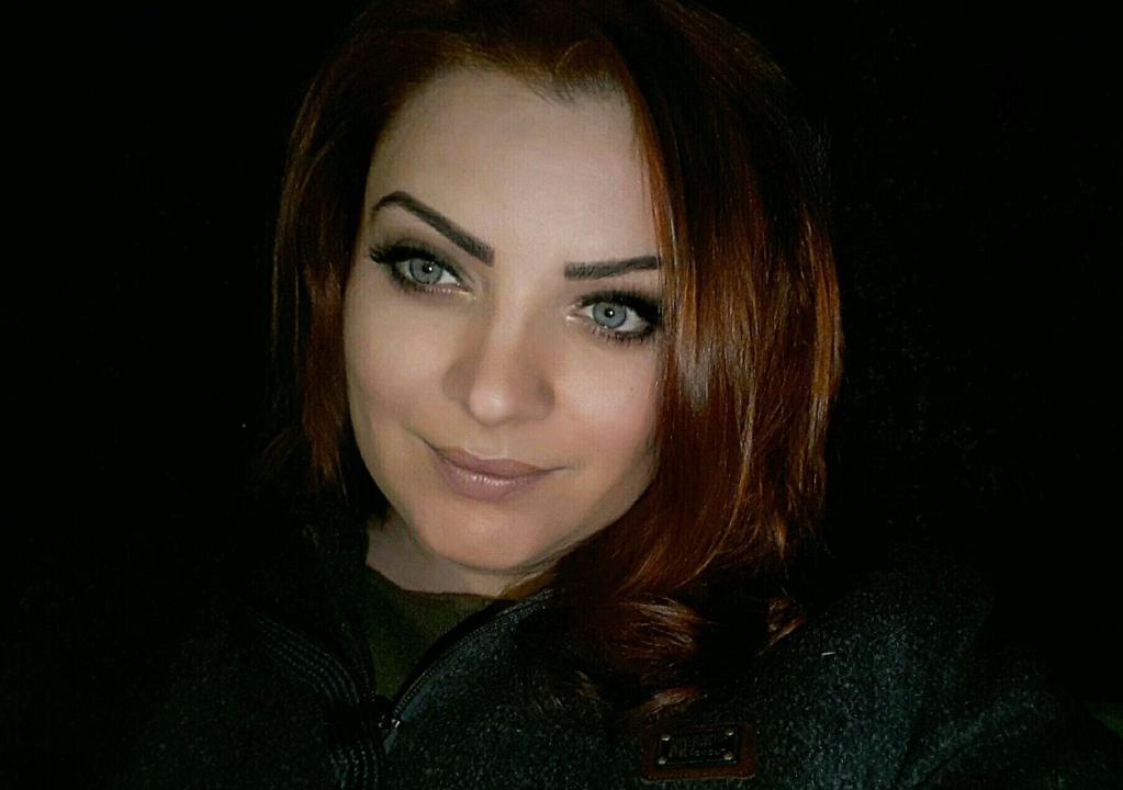 Webcam chat profile for Zaja: Exercise