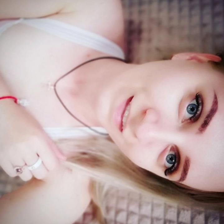 Webcam chat profile for goldilockshot: Bondage & discipline