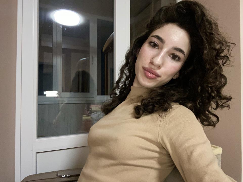 Webcam chat profile for CristalLady: Dancing