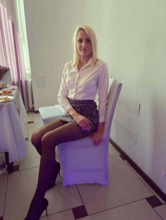 Webcam chat profile for Angelikka: Ask about my Hobbies