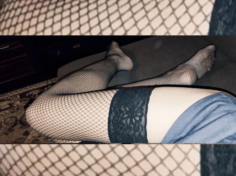 Webcam chat profile for Seblove: Legs, feet & shoes