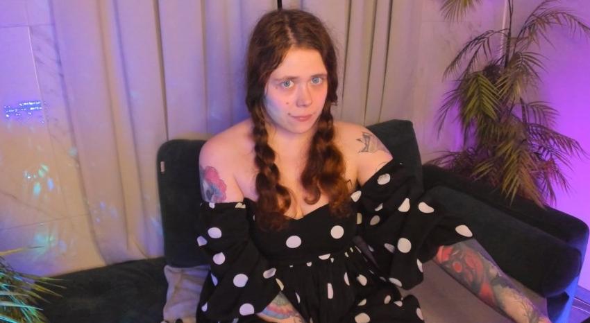 Webcam chat profile for SophiePure: Bondage & discipline