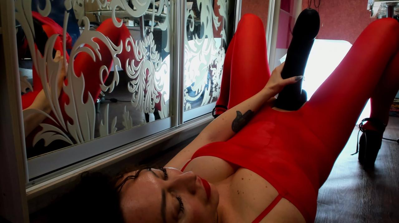 Webcam chat profile for MaraMistress: Dominatrix