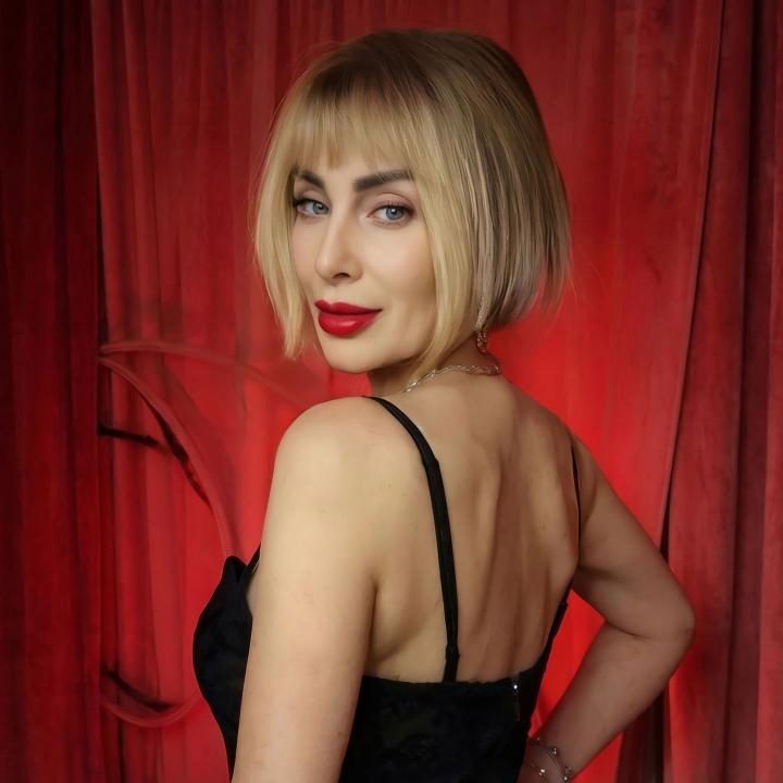 Webcam chat profile for SoftSignal