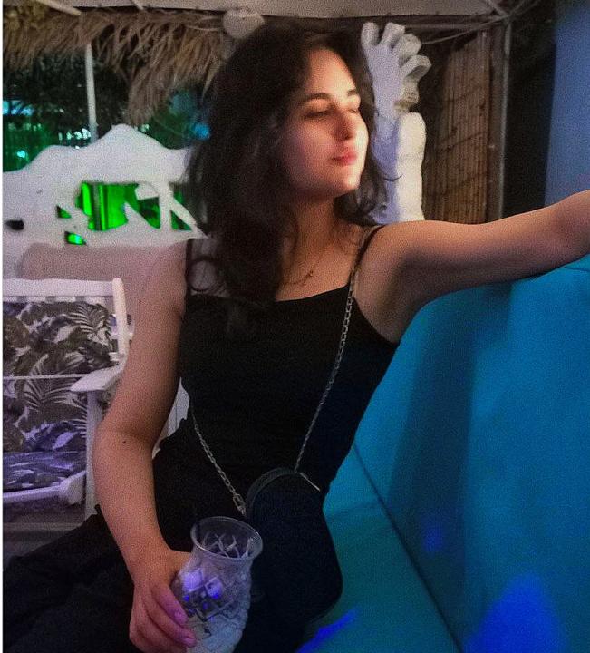 Webcam chat profile for AuraElle: Outfits