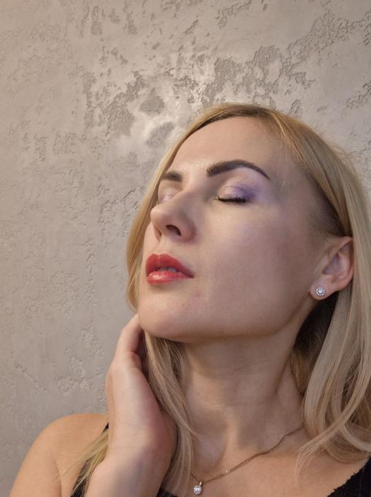 Webcam chat profile for AshleyLily: Outfits