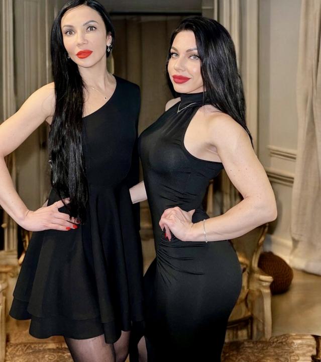 Webcam chat profile for DomQueens: Leather