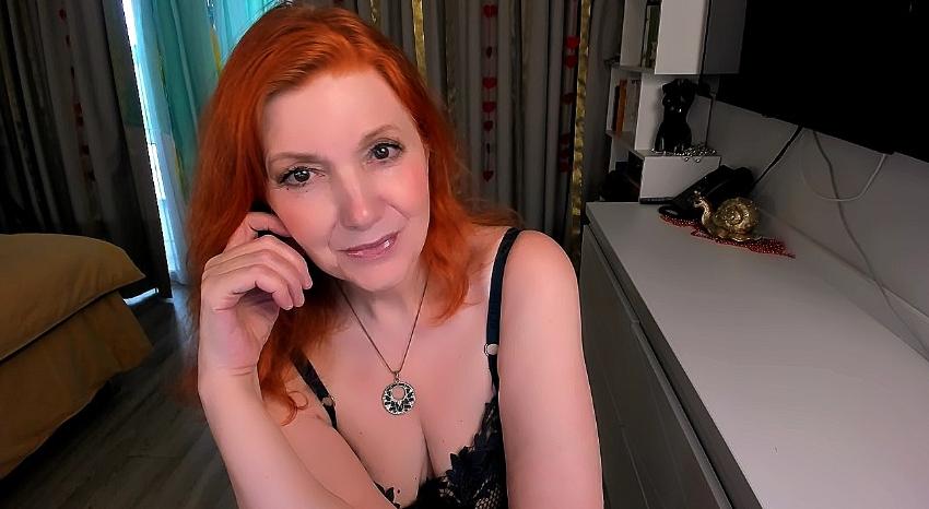 Webcam chat profile for AlmazFireFoxOne: Kissing