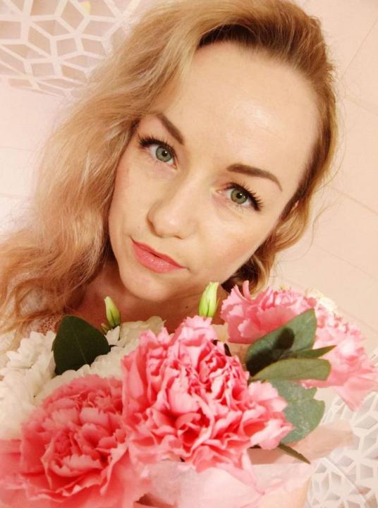 Webcam chat profile for WildflowerSoul