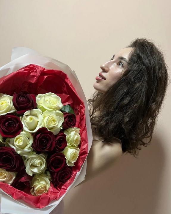 Webcam chat profile for CristalLady: Dancing