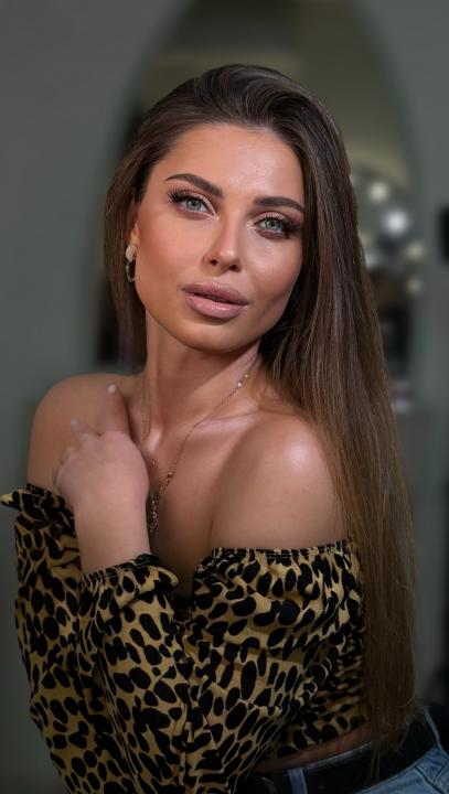 Webcam chat profile for Lumielle: Ask about my Hobbies