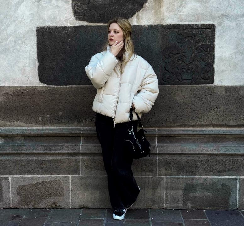 Webcam chat profile for KityAction: Outfits