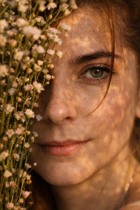 Webcam chat profile for Mia44: Photography